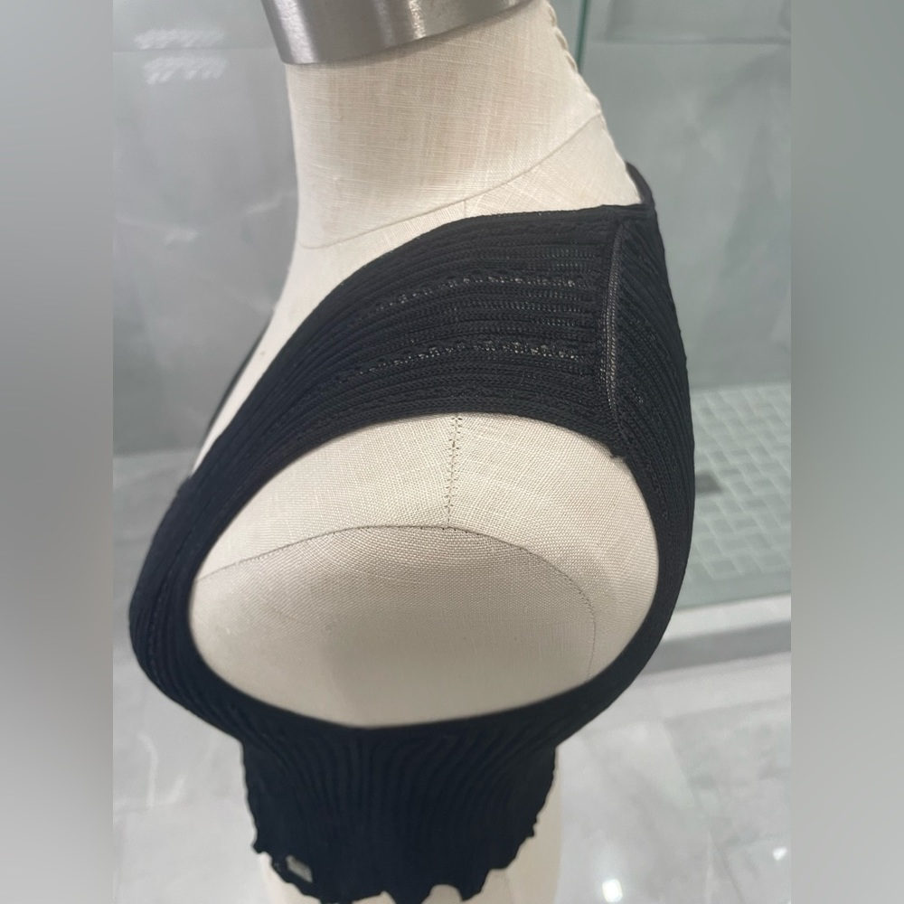 CHANEL BLACK CROP TOP SIZE 38 - Picture 6 of 17